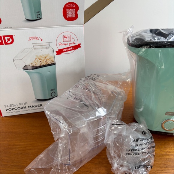 NEW Dash Fresh Pop Popcorn Maker - Picture 7 of 8
